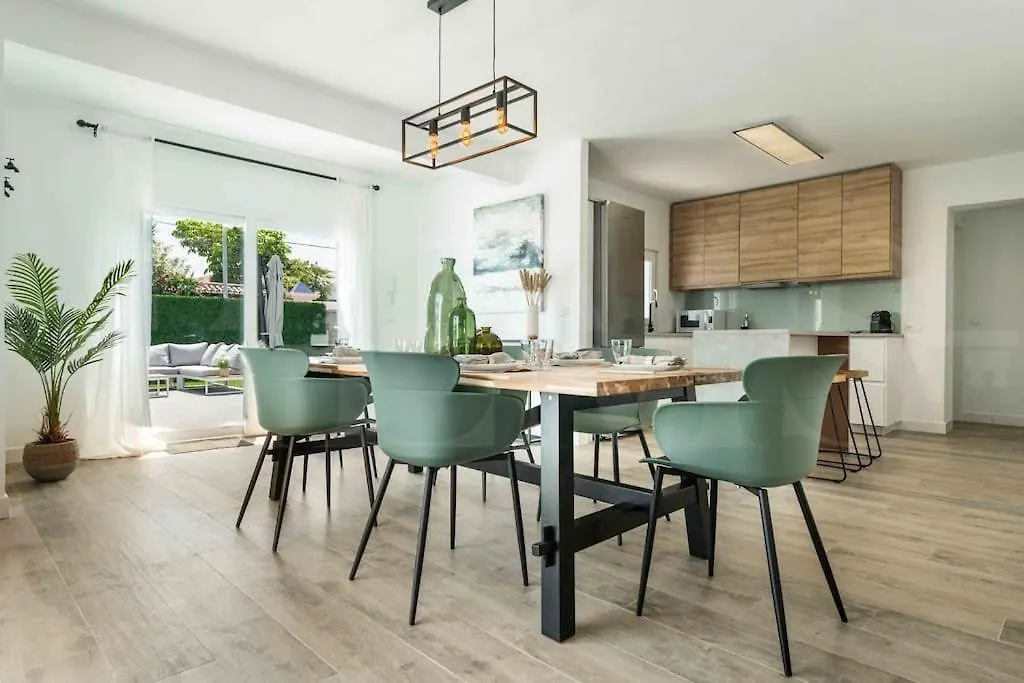 Villa With Private Heated Pool By The Beach & Port - Benalmadena By Rems